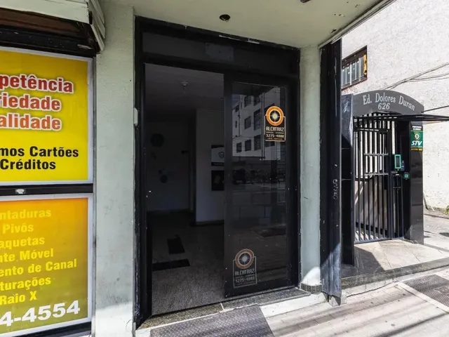 Sala para alugar, no bairro Centro em Curitiba