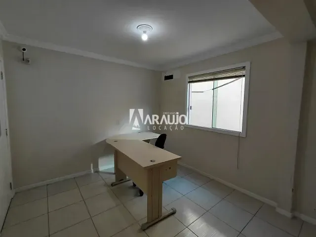 Sala para alugar, no bairro Cordeiros em Itajaí