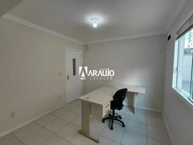 Sala para alugar, no bairro Cordeiros em Itajaí