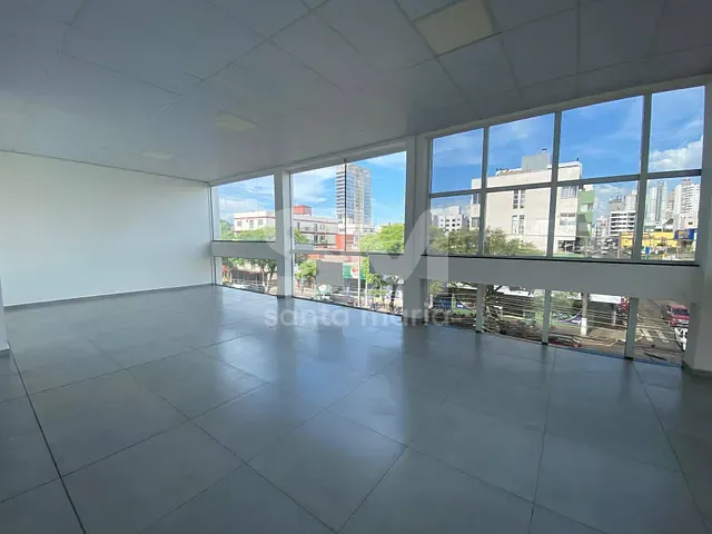 Sala com 259m², para alugar, no bairro Centro em Chapecó
