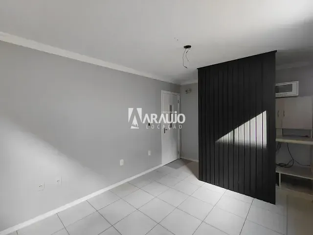 Sala para alugar, no bairro Cordeiros em Itajaí