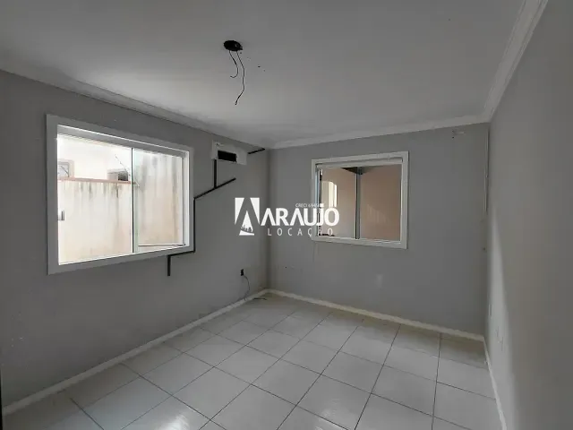 Sala para alugar, no bairro Cordeiros em Itajaí