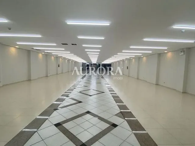 Sala com 2000m², para alugar, no bairro Centro em Londrina