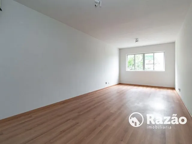 Sala para alugar, no bairro Água Verde em Curitiba