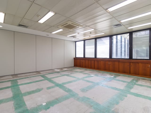 Sala com 526m², à venda, no bairro Chácara Santo Antônio (Zona Sul) em São Paulo