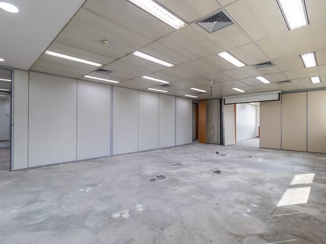 Sala com 526m², à venda, no bairro Chácara Santo Antônio (Zona Sul) em São Paulo