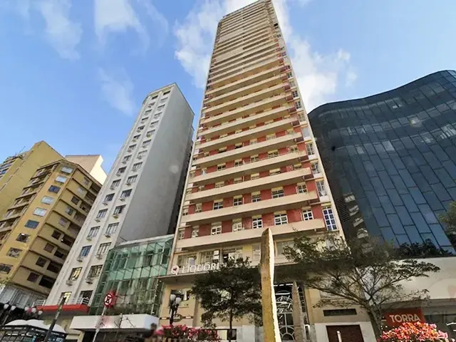 Sala à venda, no bairro Centro em Curitiba