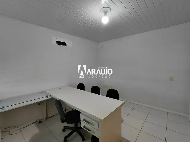 Sala para alugar, no bairro Cordeiros em Itajaí