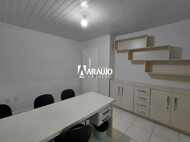 Sala para alugar, no bairro Cordeiros em Itajaí