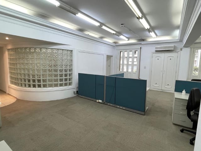 Sala com 267m², à venda, no bairro República em São Paulo