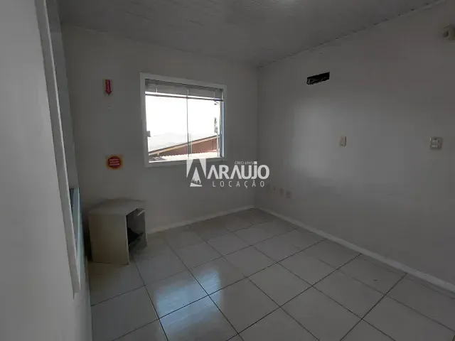 Sala para alugar, no bairro Cordeiros em Itajaí
