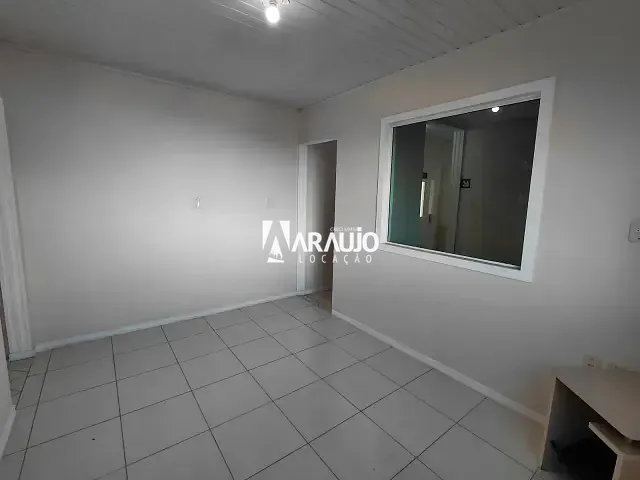Sala para alugar, no bairro Cordeiros em Itajaí