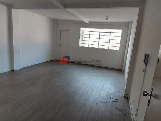 Sala para alugar, no bairro Santo Antônio em São Caetano do Sul