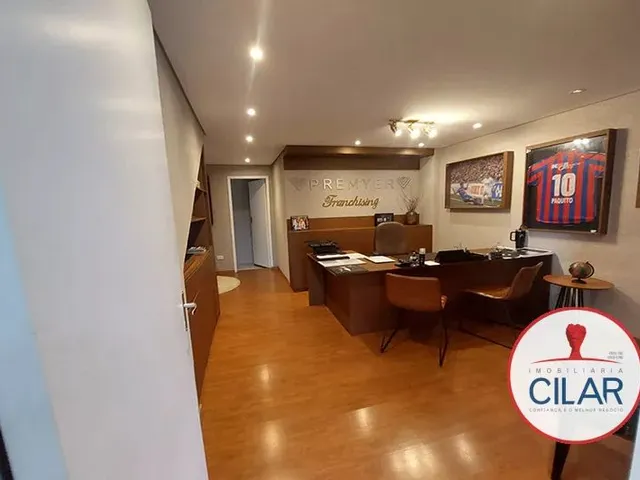 Sala à venda, no bairro Vila Izabel em Curitiba