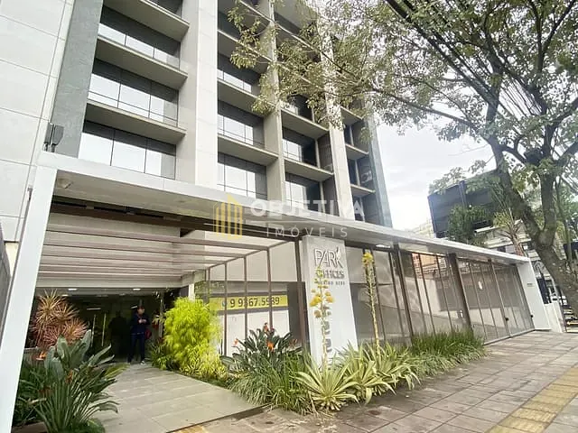 Sala com 51m², à venda ou para alugar, no bairro Praia de Belas em Porto Alegre