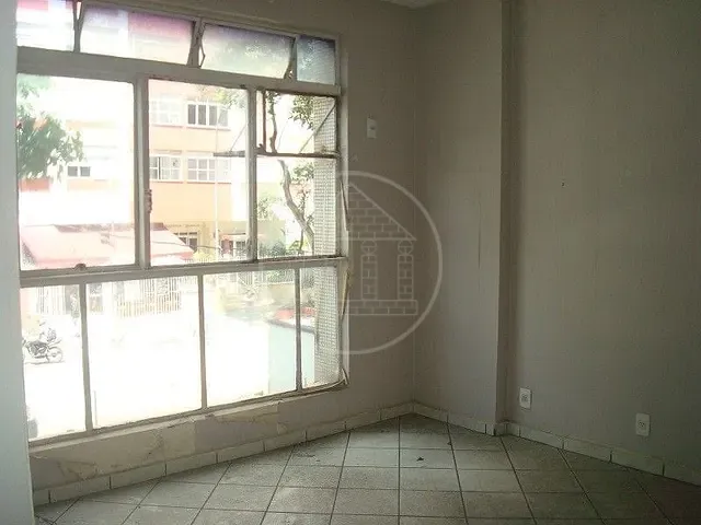 Sala com 70m², para alugar, no bairro Consolação em São Paulo