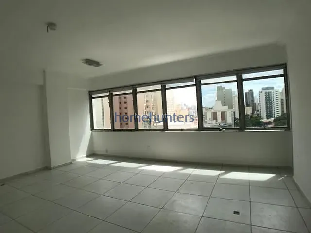 Sala com 45m², para alugar, no bairro Cambuí em Campinas