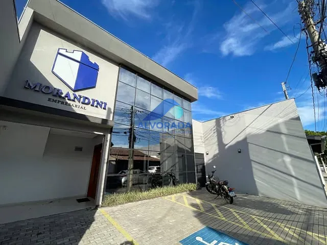 Sala com 250m², à venda ou para alugar, no bairro Jardim das Indústrias em São José dos Campos