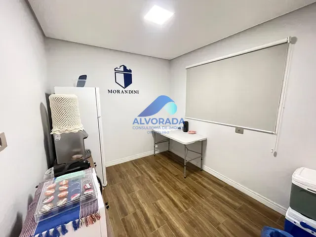 Sala com 250m², à venda ou para alugar, no bairro Jardim das Indústrias em São José dos Campos