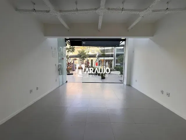 Sala para alugar, no bairro Cordeiros em Itajaí