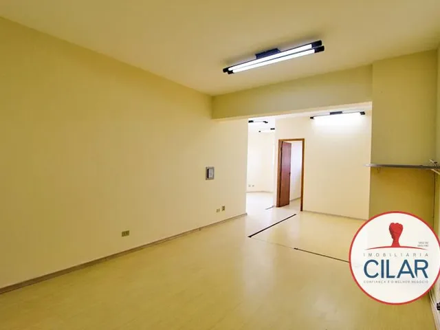Sala para alugar, no bairro Centro Cívico em Curitiba