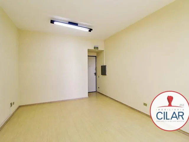 Sala para alugar, no bairro Centro Cívico em Curitiba