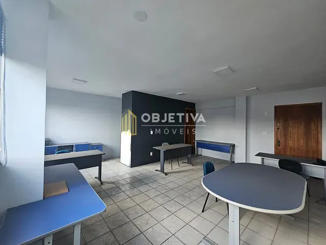 Sala com 51m², à venda, no bairro Pátria Nova em Novo Hamburgo