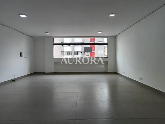 Sala com 63m², para alugar, no bairro Jardim America em Londrina