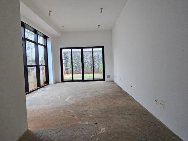 Sala com 38m², à venda, no bairro Alto Da Lapa em São Paulo