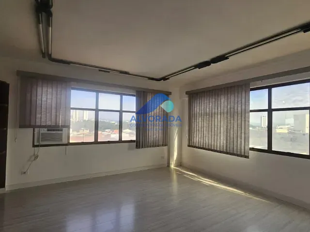 Sala para alugar, no bairro Centro em Jacareí