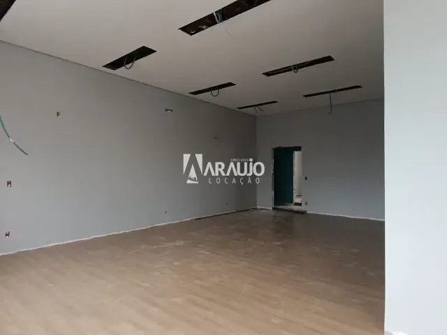 Sala para alugar, no bairro Centro em Itajaí