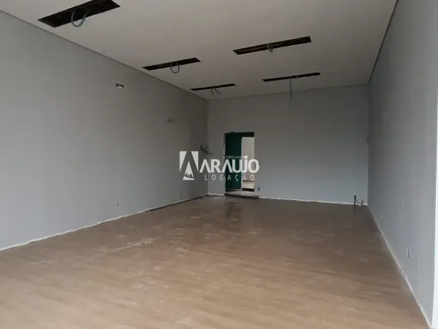 Sala para alugar, no bairro Centro em Itajaí