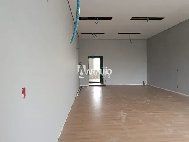 Sala para alugar, no bairro Centro em Itajaí