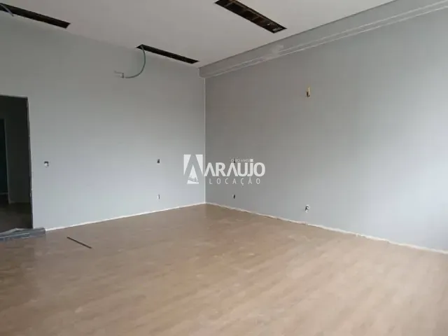 Sala para alugar, no bairro Centro em Itajaí