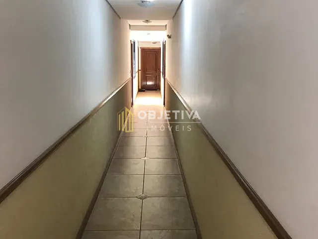 Sala à venda, no bairro Mont Serrat em Porto Alegre