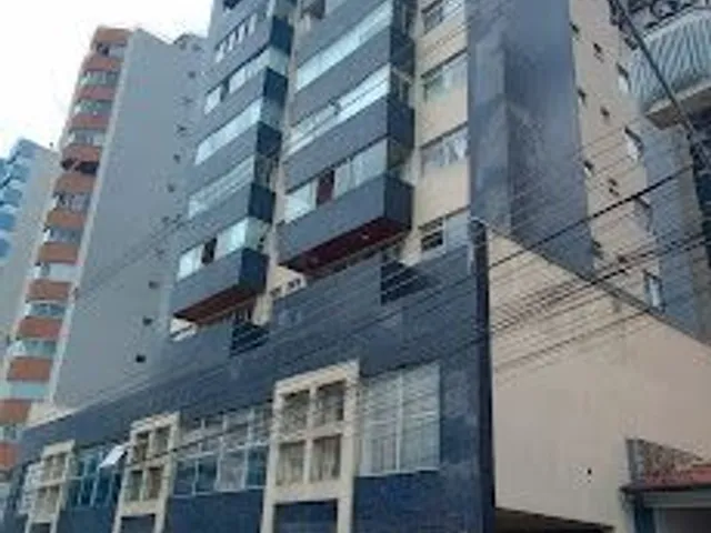 Sala à venda, no bairro Bacacheri em Curitiba