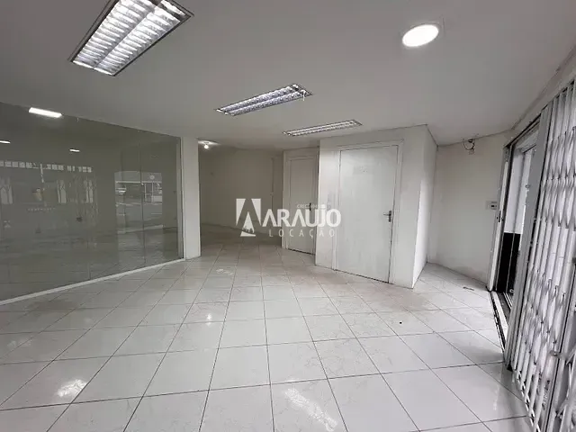 Sala com 50m², para alugar, no bairro São Vicente em Itajaí