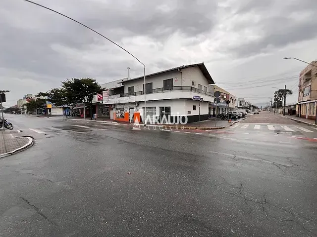 Sala com 50m², para alugar, no bairro São Vicente em Itajaí