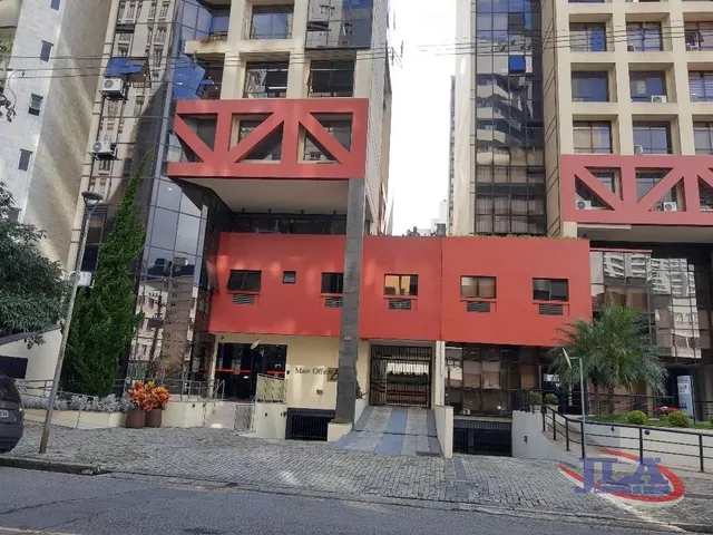 Sala à venda, no bairro Batel em Curitiba