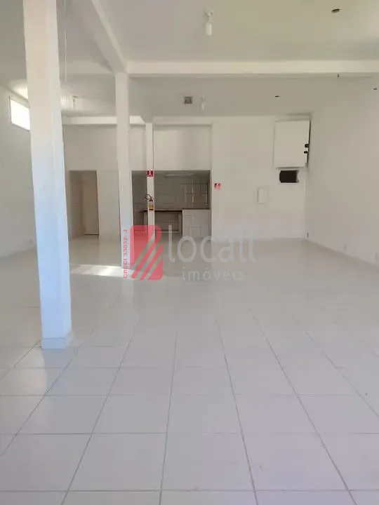 Conjunto Comercial / Sala  para aluguel, 180m² — foto 1 de 4
