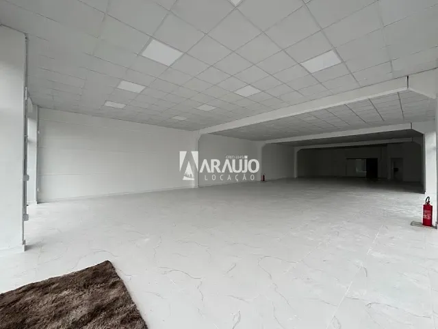 Sala para alugar, no bairro Cordeiros em Itajaí