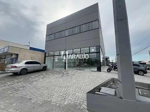 Sala para alugar, no bairro Cordeiros em Itajaí