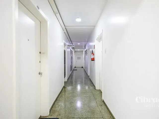 Sala à venda, no bairro Centro em Curitiba