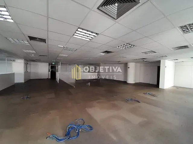 Sala com 1000m², para alugar, no bairro Centro Histórico em Porto Alegre