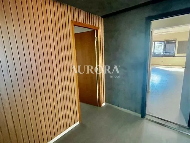 Sala com 165m², para alugar, no bairro Centro em Londrina