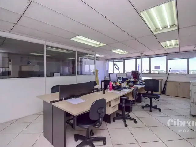 Sala à venda, no bairro Centro em Curitiba
