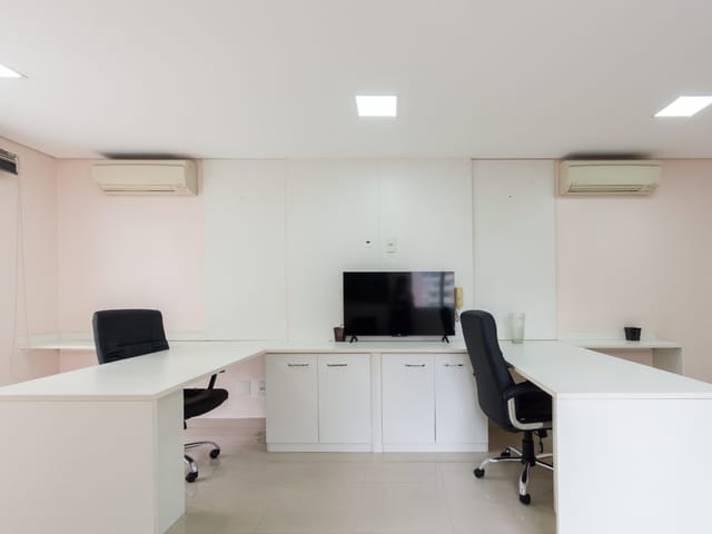 Sala com 39m², à venda, no bairro Jardim Paulista em São Paulo