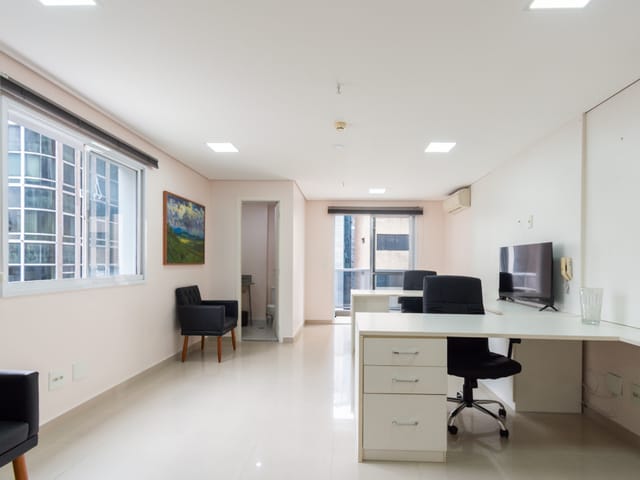 Sala com 39m², à venda, no bairro Jardim Paulista em São Paulo