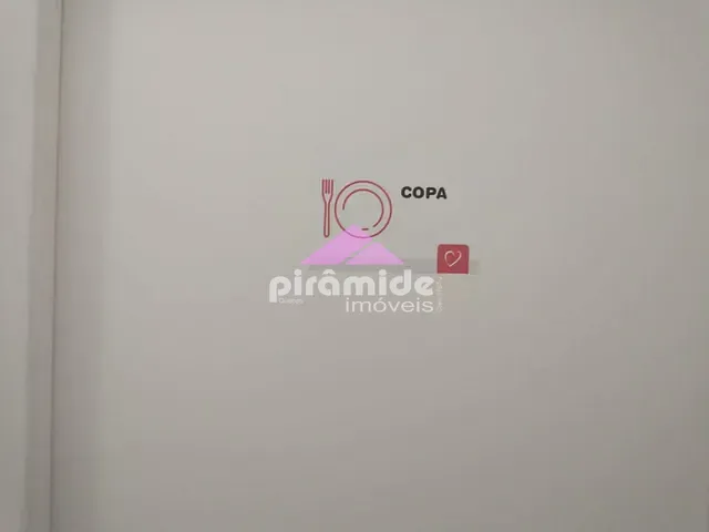 Sala com 95m², para alugar, no bairro Centro em São José dos Campos