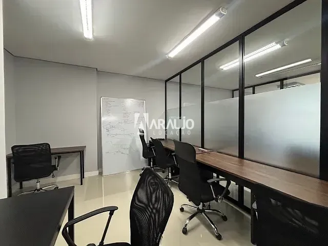Sala para alugar, no bairro Centro em Navegantes
